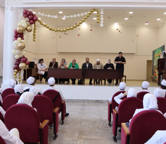 ДИАЛОГ С МОЛОДЕЖЬЮ