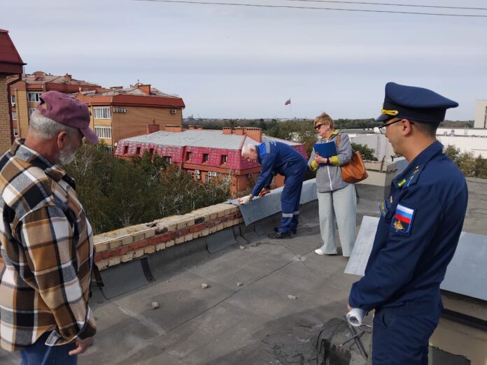 осмотр кровли