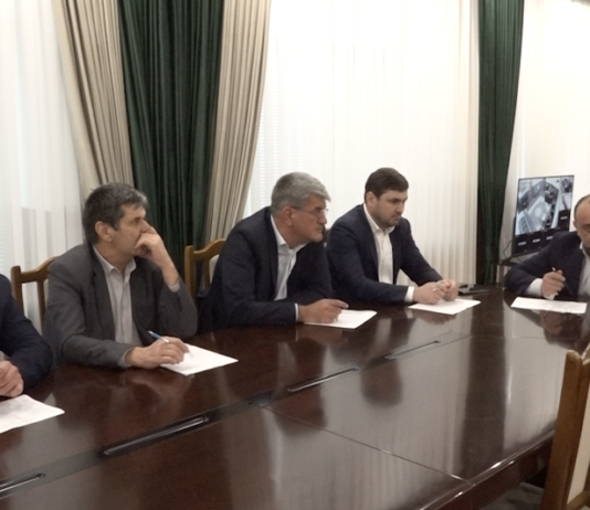 В ДИАЛОГЕ С ГРАЖДАНАМИ