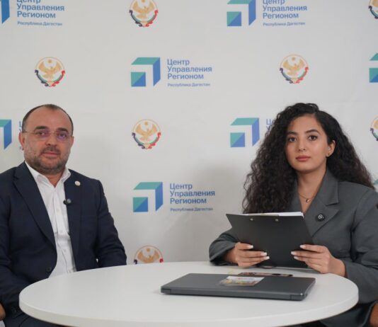 ГЛАВА ГОРОДА БУЙНАКСКА МАХАЧ АБДУЛМУСЛИМОВ В ПРЯМОМ ЭФИРЕ ЦУРА