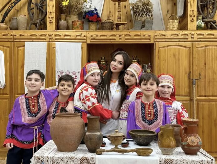 D164F9A7-99AA-4CB4-8A90-534584A0019F