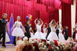ПОСВЯЩАЕТСЯ ЛЮБИМОМУ ГОРОДУ!